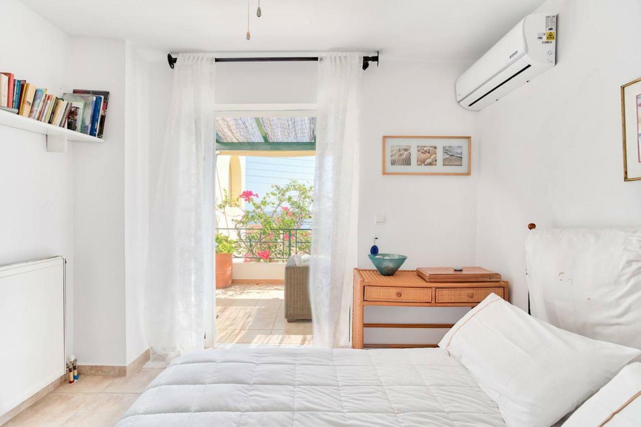 Kate'S Beach Villa Pórto Ráfti Kültér fotó